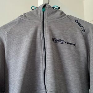 CRAFT Leopard blue trading TREK zip-ip sweatshirt